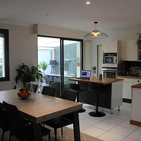 Gasthuis Cisco House Saint-Herblain